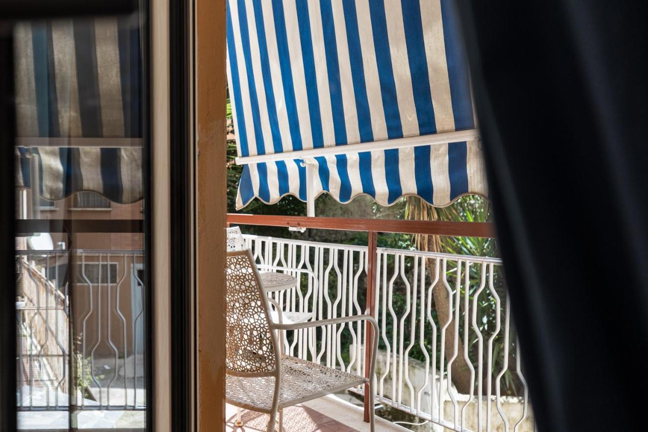 B&B Sapore Di Mare Nel Blu Gaeta Exterior foto